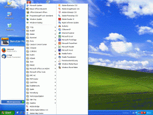 Aufgeklapptes Startmenü von Windows XP (eigenes Werk)